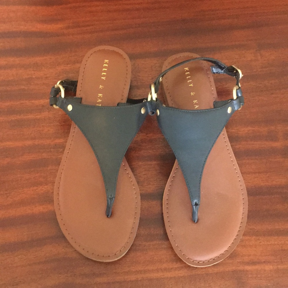 Kelly & Katie size 7 sandal